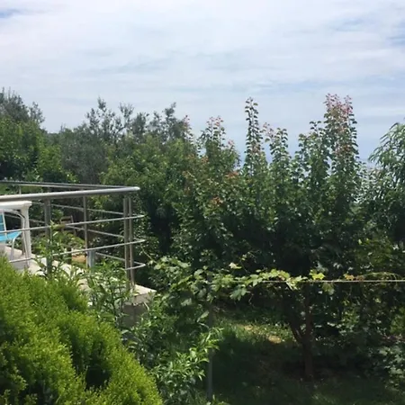 Amazing View Apartments At Kroi I Gjine, Piqeras Exterior photo