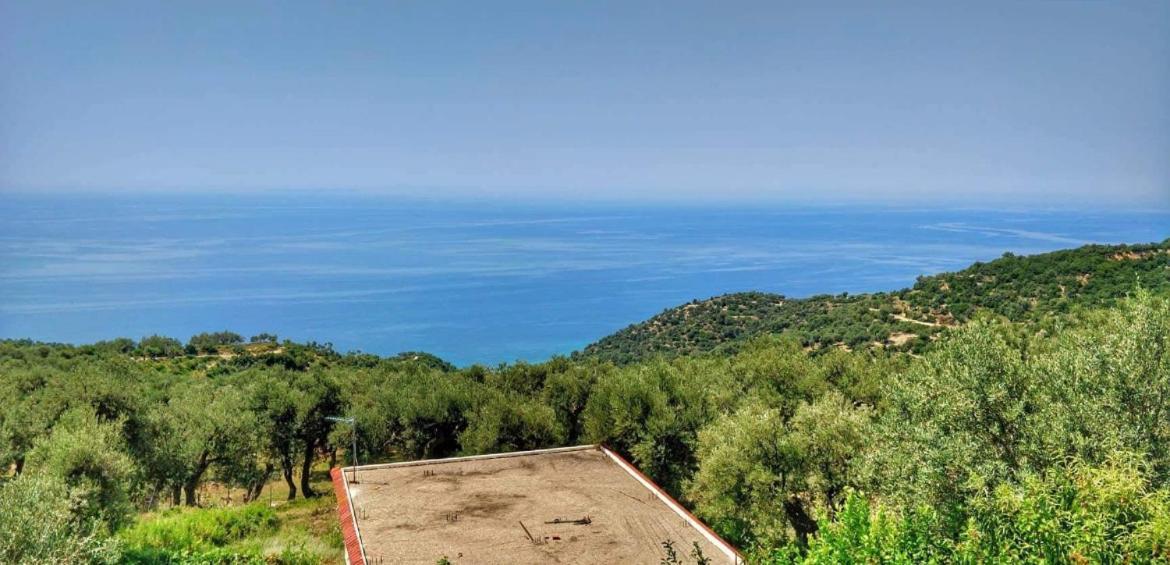 Amazing View At Kroi I Gjine, Apartment